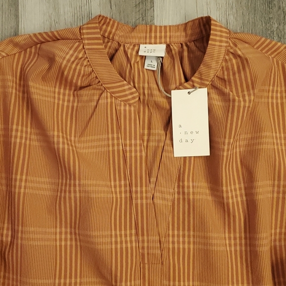 A New Day Tunic sz Large - Picture 5 of 10